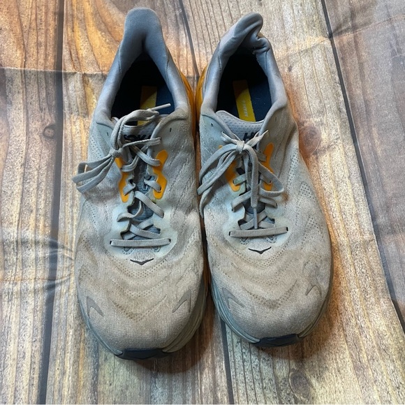 Hoka Gray and Yellow Athletic Shoes with Cushioned Sole size 13D - Picture 3 of 8